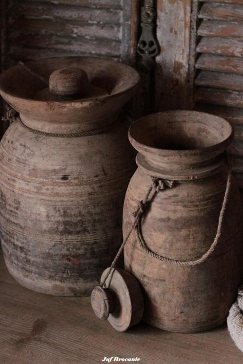 Nepalese pot met deksel, naga kruik, naga pot, sober & stoer, Huis en Inrichting, Woonaccessoires | Overige, Nieuw, Ophalen of Verzenden