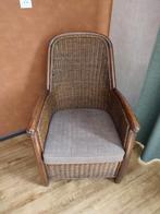 Stevige Comfortabele Fauteuil, Ophalen, Zo goed als nieuw, Riet of Rotan
