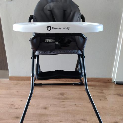 Titaniumbaby kinderstoel, Kinderen en Baby's, Kinderstoelen, Gebruikt, Ophalen