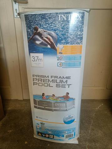Zwembad Intex prism frame premium pool set beschikbaar voor biedingen