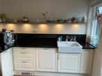 Moderne, in goede staat keuken, graniet blad en apparaten., Huis en Inrichting, Keuken | Complete keukens, Ophalen, Gebruikt, Zwart