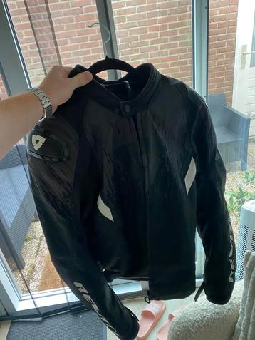 Revvit motor jas maat m heren beschikbaar voor biedingen