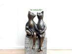 010* Bronzen poezen verliefd (Boven €75 geen verzendkosten), Tuin en Terras, Ophalen of Verzenden, Nieuw, Overige materialen, Dierenbeeld