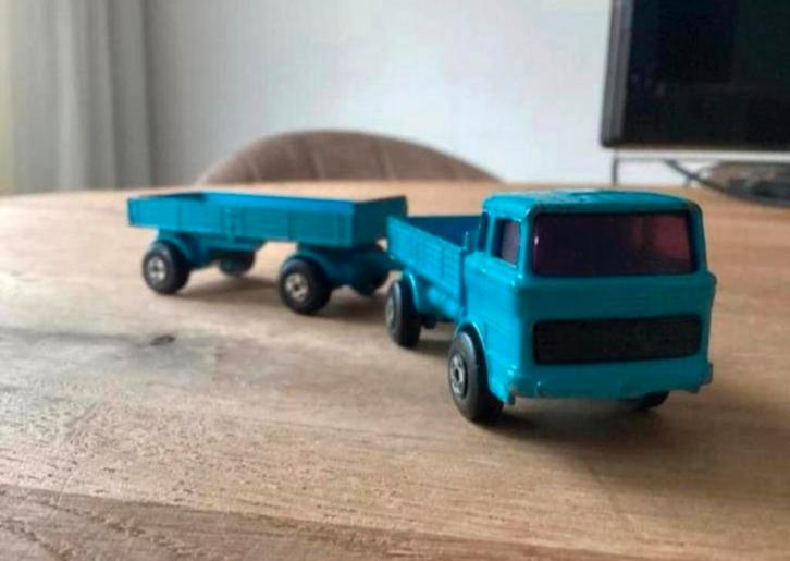 Matchbox Superfast Mercedes-Benz Truck + Aanhanger,Jaren 70, Hobby en Vrije tijd, Modelauto's | Overige schalen, Gebruikt, Bus of Vrachtwagen