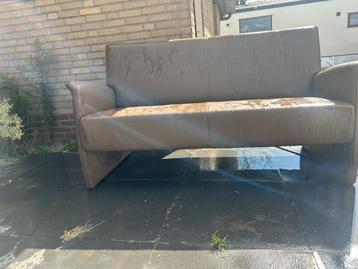 Bankstel te koop beschikbaar voor biedingen