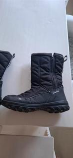 Keurige Quechua Moonboots snowboots - Maat 38, Ophalen of Verzenden, Zo goed als nieuw, Snowboots