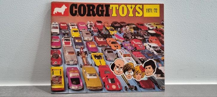 Corgi Toys catalogus uit 1971/1972, Hobby en Vrije tijd, Modelauto's | Overige schalen, Zo goed als nieuw, Auto, Ophalen of Verzenden