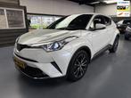 Toyota C-HR 1.8 Hybrid First Edition | Camera|Stoelverwarmin, 4 cilinders, Wit, Bedrijf, 26 km/l