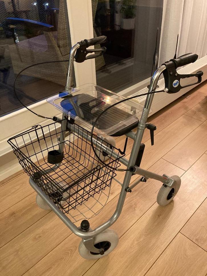 Keurige Rollator, Diversen, Rollators, Zo goed als nieuw, Opvouwbaar, Ophalen