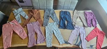 Leuke broekjes babymeisje maat 80
11 items beschikbaar voor biedingen