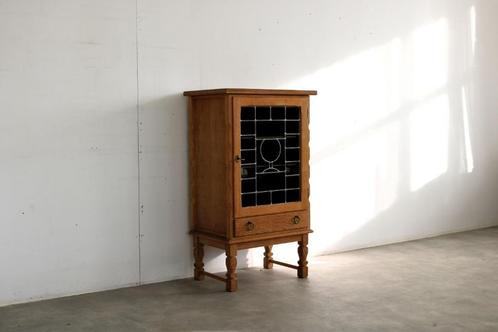 vintage vitrinekastje | kastje | Kjaernulf | eiken, Huis en Inrichting, Kasten | Vitrinekasten, Zo goed als nieuw, 150 tot 200 cm