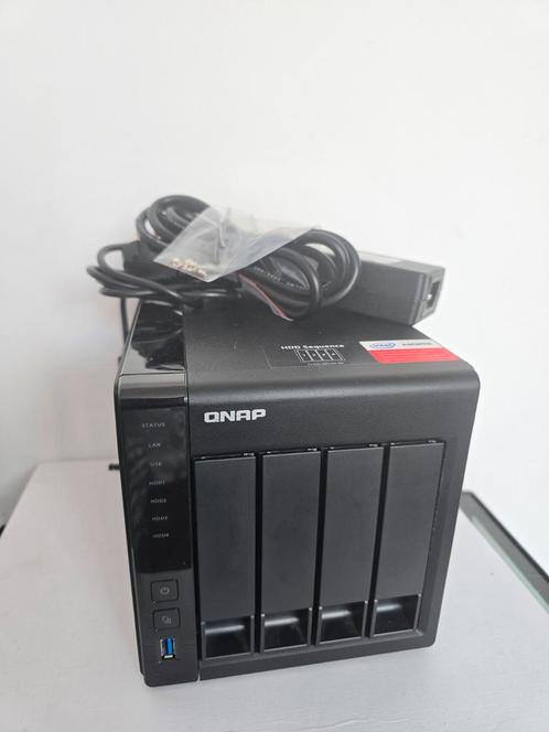 QNAP TS-451+, Computers en Software, NAS, Zo goed als nieuw, Ophalen of Verzenden