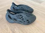 Adidas Yeezy Foam, Ophalen of Verzenden, Zo goed als nieuw, Zwart, Sneakers of Gympen