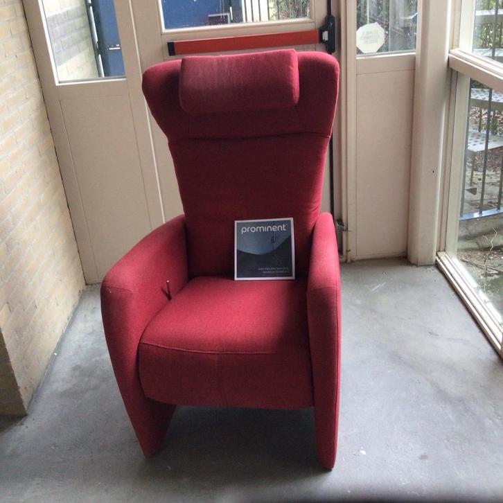 Rode verstelbare fauteuil, Huis en Inrichting, Fauteuils, Gebruikt, Stof, 75 tot 100 cm, Ophalen of Verzenden