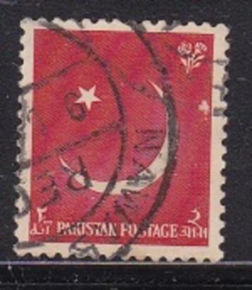 3136 - Pakistan michel 83 gestempeld , 9 jaar Onafhankelijk  beschikbaar voor biedingen