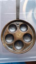 Antieke koperen poffertjespan, Ophalen of Verzenden