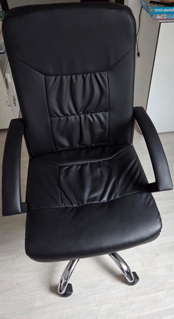 Stijlvolle ergonomische bureaustoel, Huis en Inrichting, Bureaustoelen, Zo goed als nieuw, Bureaustoel, Zwart, Ergonomisch, Ophalen