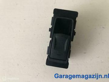 Raamschakelaar achter Chrysler 300C 4-deurs 04602345AE beschikbaar voor biedingen