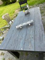 Tafels, kasten, bedden, stoelen enz, Ophalen