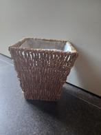 Kleine mand of voor een plant erin te doen goed lezen, Ophalen, Zo goed als nieuw, Rond, Riet