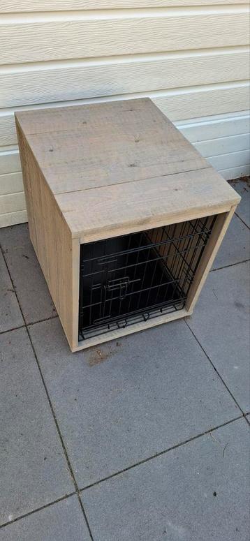 Bench hondenhok hondenbench steigerhout beschikbaar voor biedingen