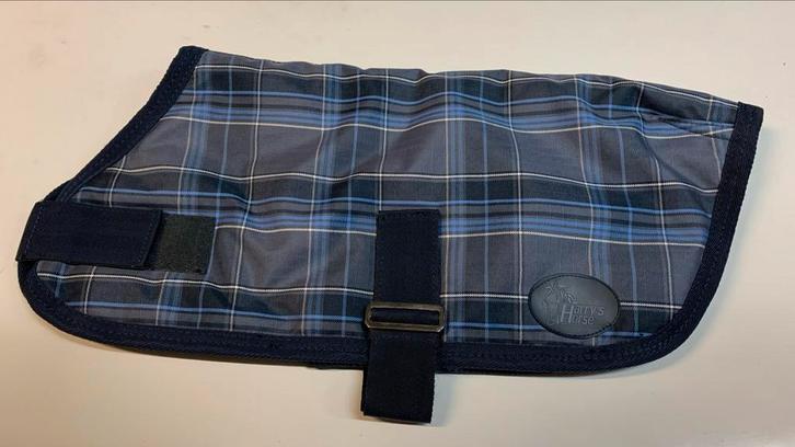 Hondendeken Harry’s Horse in blauwe Schotse ruit, Dieren en Toebehoren, Hondenkleding, Nieuw, Hondenjas, Ophalen