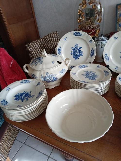 12 persoons eetservies boch la louviere rhodia, Antiek en Kunst, Antiek | Servies compleet, Ophalen