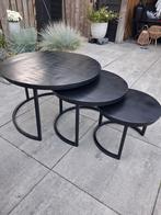 3 zwarte metalen salontafels van mangohout merk Goossens.Ø74, Huis en Inrichting, Tafels | Salontafels, Ophalen, Gebruikt, 50 tot 100 cm