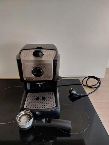 DeLonghi koffiemachine beschikbaar voor biedingen