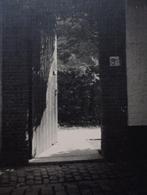 Piet Pijnenburg jaren 20 Achterpoortje, Verzamelen, Foto's en Prenten, Verzenden, Voor 1940, Zo goed als nieuw