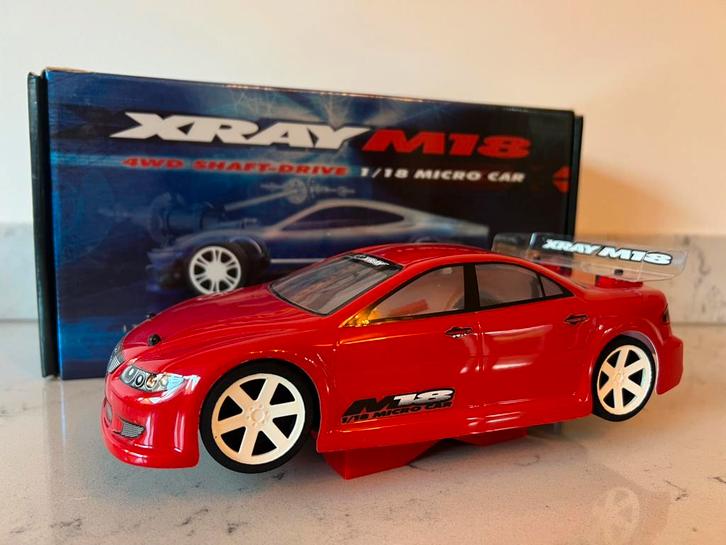 Xray M18 als nieuw!, Hobby en Vrije tijd, Modelbouw | Radiografisch | Auto's, Zo goed als nieuw, Ophalen of Verzenden