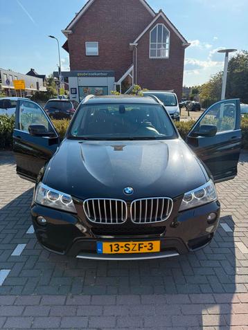 BMW X3 Xdrive 28I AUT 2012 Zwart beschikbaar voor biedingen