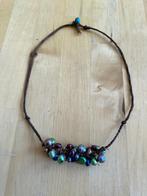 Vintage Ketting met gekleurde faux pareltjes, Bruin, Ophalen of Verzenden, Zo goed als nieuw, Overige materialen