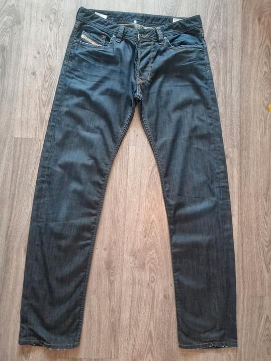 Diesel LARKEE- TAPERED - W32 L34 * 32x34 - STRAIGHT- #D1922, Kleding | Heren, Spijkerbroeken en Jeans, Zo goed als nieuw, W32 (confectie 46) of kleiner