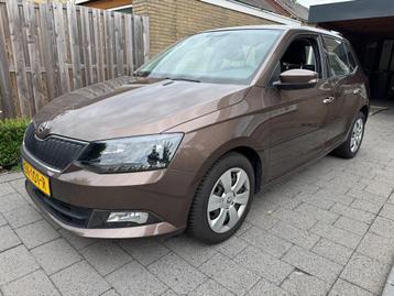 Skoda Fabia 1.0 TSI Ambition LED Navi PDC Airco Cruise Contr beschikbaar voor biedingen