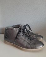 ECCO zilvergrijze halfhoge veterschoenen maat 39, Ecco, Ophalen of Verzenden, Grijs, Sneakers of Gympen