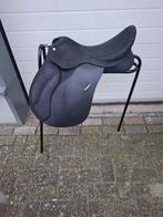 Wintec 2000 vzh 17.5, Dieren en Toebehoren, Paarden en Pony's | Zadels, Dressuur, Ophalen of Verzenden, Zo goed als nieuw