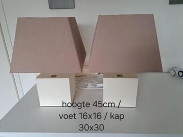 2 tafellampen taupe
