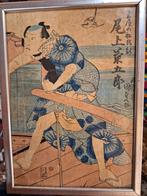 antieke Japanse houtsnede man op boot, Ophalen of Verzenden