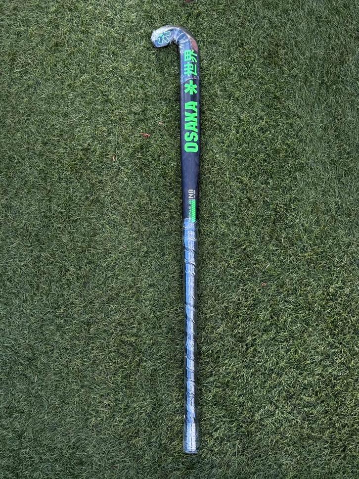 Hockeystick Osaka NXTbow Futurelab (special edition) NIEUW, Sport en Fitness, Hockey, Nieuw, Stick, Ophalen of Verzenden