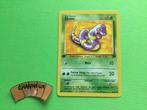 Ekans 56/82 Team Rocket 1st Edition, Hobby en Vrije tijd, Verzamelkaartspellen | Pokémon, Nieuw, Ophalen of Verzenden, Losse kaart