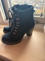 Mooi dameslaarsjes  met blok hak, Kleding | Dames, Ophalen, Blauw, Lage of Enkellaarzen, Gedragen