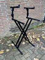 Quiklok Dubbele Keyboard Standaard, Muziek en Instrumenten, Ophalen of Verzenden, Zo goed als nieuw, Instrumentstandaard, Keyboard of Synthesizer