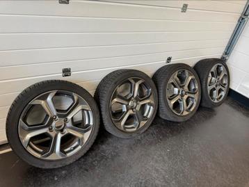 17 inch Originele Ford Fiesta ST Mk7 velgen met banden 17” beschikbaar voor biedingen