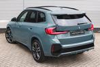 BMW iX1 eDrive20 M Sport / Panoramadak / Sportstoelen / Acht, Auto's, BMW, LED verlichting, Leder, Nieuw, SUV of Terreinwagen