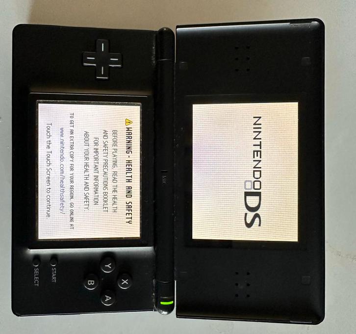 Nintendo DS Lite (Zwart) - Zonder Spellen, Spelcomputers en Games, Spelcomputers | Nintendo Portables | Accessoires, Gebruikt