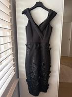 Zwarte cocktailjurk Lipsy met bardot halslijn, als nieuw!, Lipsy, Zwart, Ophalen of Verzenden, Zo goed als nieuw