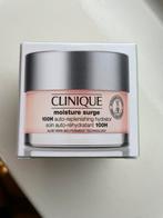 Clinique Moisture Surge 100H 50ml, Sieraden, Tassen en Uiterlijk, Uiterlijk | Gezichtsverzorging, Nieuw, Gehele gezicht, Ophalen of Verzenden