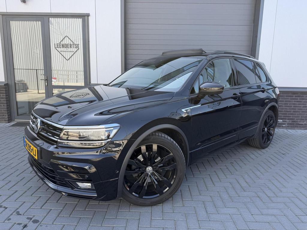 Volkswagen Tiguan 1.5 TSI ACT Highline Business R, Auto's, Adaptive Cruise Control, 15 km/l, Euro 6, Zwart
