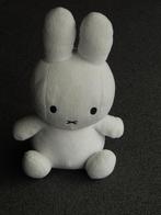 Pluche Nijntje , Dick Bruna, Ophalen of Verzenden, Gebruikt, Konijn